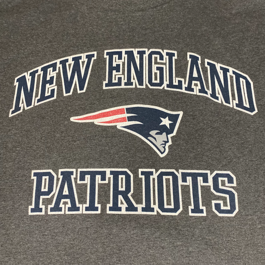 New England Patriots Box-Logo Tee